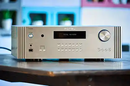 „Rotel wybiera z nowoczesności i klasyki to, co najlepsze" - test RA-6000 i DT-6000 w magazynie „Audio" Oferta limitowana
