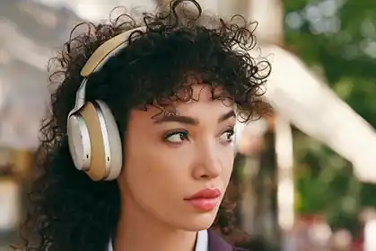 „Efektowny spektakl” – test słuchawek Bowers & Wilkins Px8 w magazynie „Audio” Super okazja