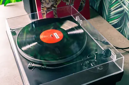 Gramofon Audio-Technica AT-LP5x z najwyższą oceną od „What Hi-Fi?” Kup online